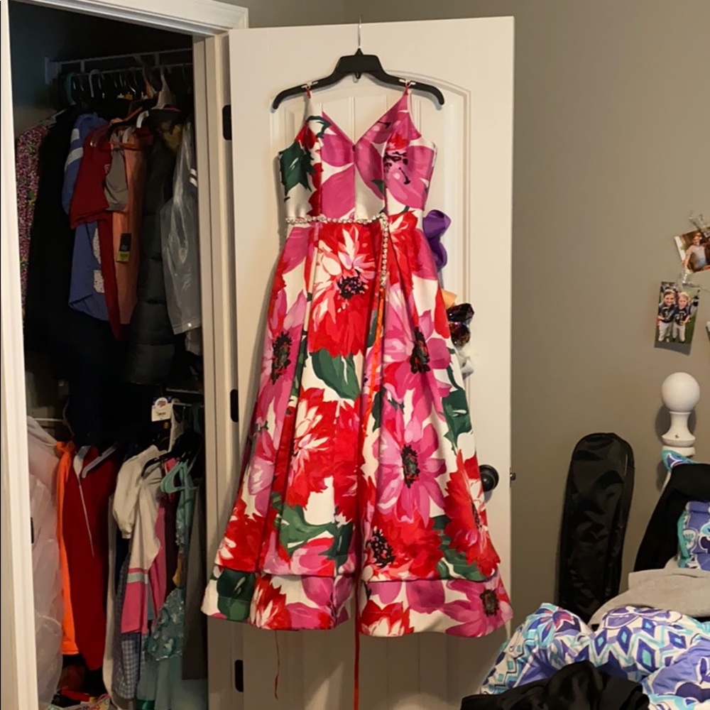 Pageant dress
